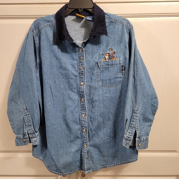 Disney Winnie the Pooh Long Sleeve Denim Button Up Shirt with Corduroy Collar - Picture 1 of 8